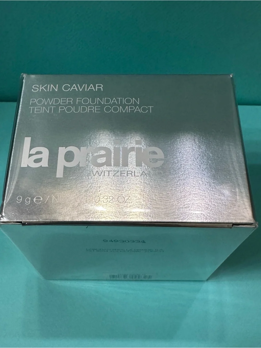 La Prairie luxurious powder